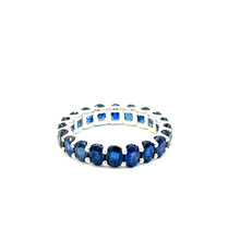 Load image into Gallery viewer, Eternity ring 14KWGOLD with Oval Blue Sapphire
