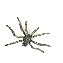 Load image into Gallery viewer, Brooch 18KWGOLD s/w Black &white diamond.