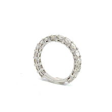 Load image into Gallery viewer, Eternity Ring 18KWGOLD s/w Diamond.