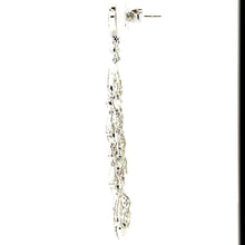Load image into Gallery viewer, Earrings 18KWGOLD s/w Diamond.