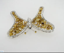 Load image into Gallery viewer, Brooch Pt950 & 18k yellow gold s/w Natural fancy color diamond