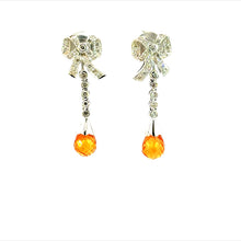 Load image into Gallery viewer, Earrings 18KWGOLD s/w Briolet & Diamond