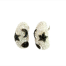 Load image into Gallery viewer, Earrings 18KWGOLD s/w Black & White Diamond.