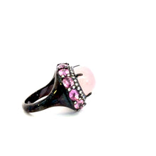 Load image into Gallery viewer, Ring 18KWGOLD s/w Pink Sapphire Diamond &amp; Pink Chalzedoni
