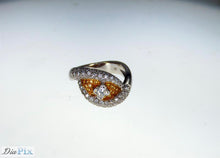 Load image into Gallery viewer, RING PT950&amp;YGOLD s/w LILY Cut Diamond &amp; Natural Fancy Diamond &amp;White Diamond
