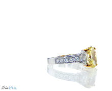 Load image into Gallery viewer, H.M Ring PT950&amp;18ky gold s/w Fancy intense yellow Diamond
