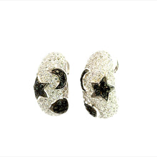 Load image into Gallery viewer, Earrings 18KWGOLD s/w Black &amp; White Diamond.
